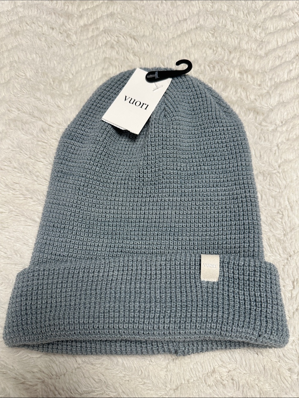 Vuori Alpine Soft Acrylic Blend Gray Waffle Beanie NEW With Tag